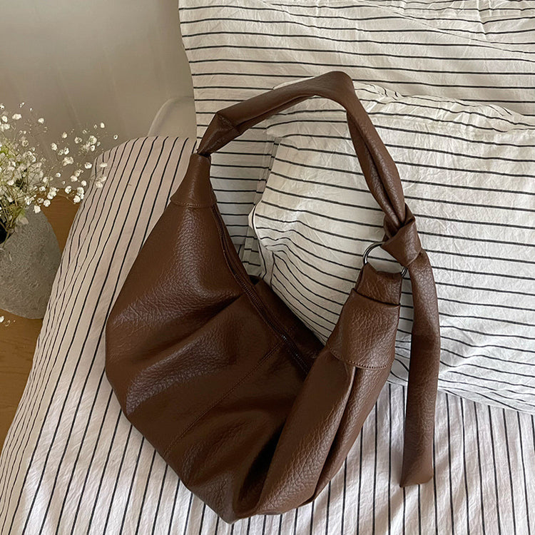 日韓流行|韓系ins大容量復古軟皮褶皺餃子包慵懶風休閒百搭牛角單肩斜挎包「9315#」24.03-3