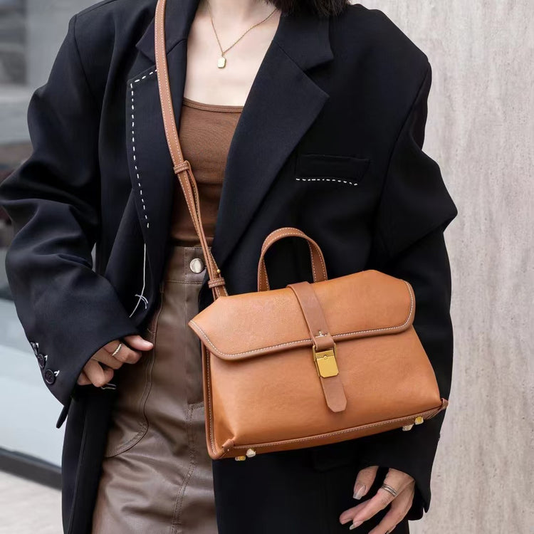 質感真皮|2024新款植鞣頭層牛皮通勤小眾設計隨興郵差包女小挎包單肩斜挎包「6127」24.09-2