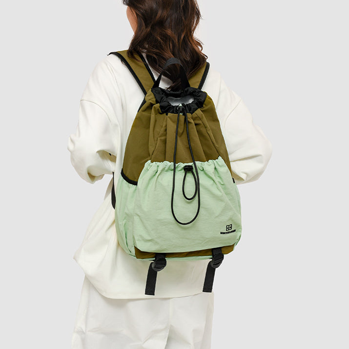 致青春|戶外露營休閒雙肩包輕便運動健身男女背包抽繩設計旅遊登山包「1121-129」25.02-2