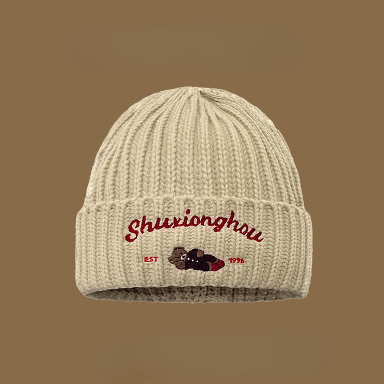 流行帽子|2024刺繡小熊針織帽女秋冬季新款保暖護耳百搭可愛毛線帽護耳冷帽「C4725」24.12-3