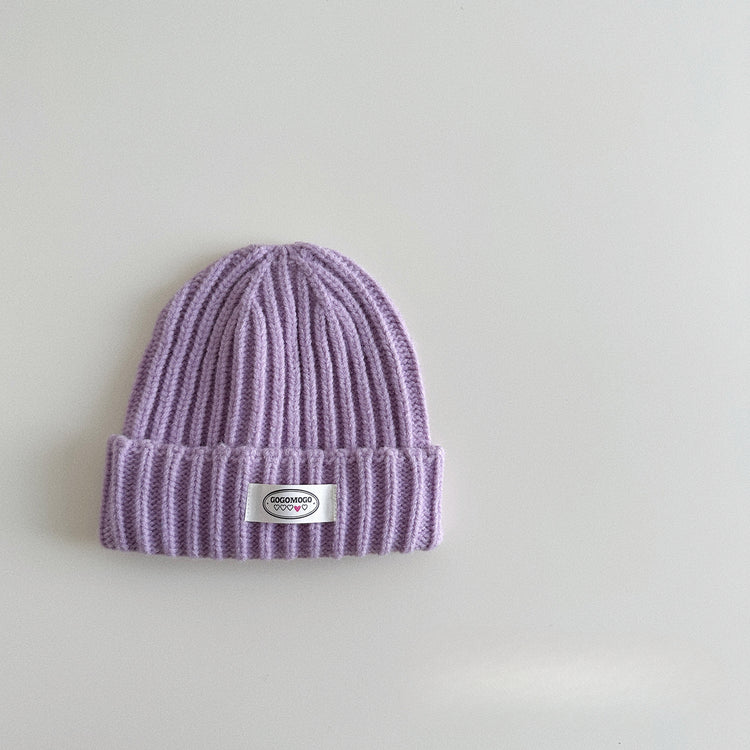 流行帽子|24年秋~字母布標純色毛線帽兒童護耳針織冷帽男女童寶寶保暖帽子「3103SG7」24.10-1