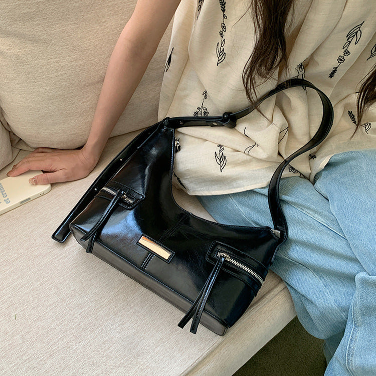 日韓流行|韓國小眾辣妹風Y2K潮酷單肩包腋下餃子包高級感黑色百搭新月包女「F9012」25.07-4