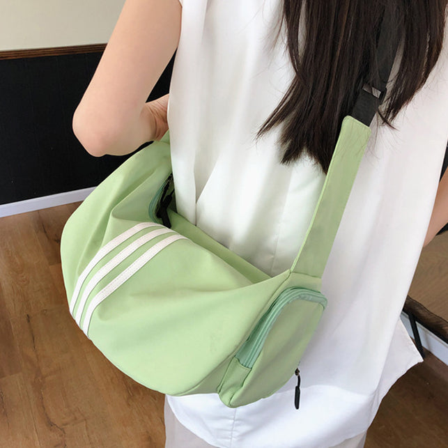致青春|新款運動健身包尼龍簡約斜背包女防水大容量吐司包旅行單肩包「6828-118」24.09-2