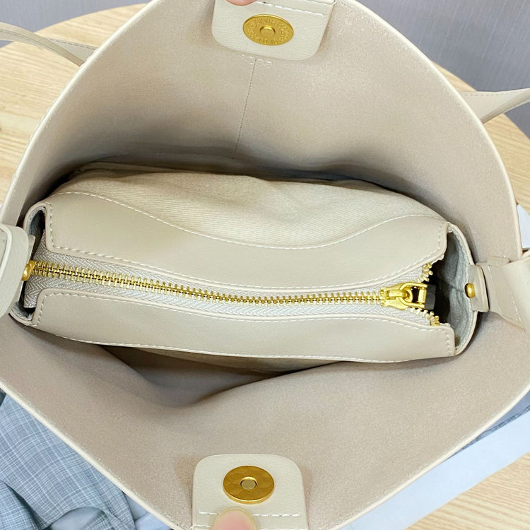 質感真皮|2024年春季新款牛皮休閒時尚簡約水桶包真皮百搭單肩腋下包女「6577」24.02-2