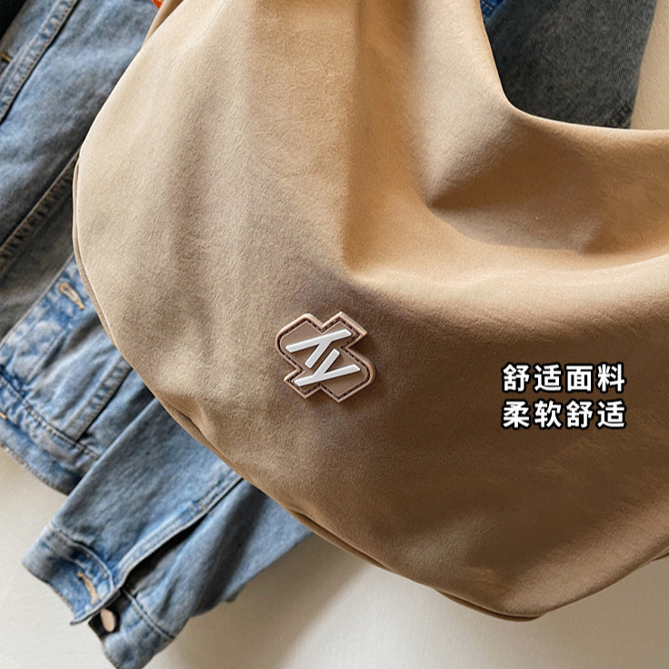 致青春 | 大容量餃子包包女2025新款潮流男女旅行包休閒通勤單肩斜挎包「2505-126」25.02-3