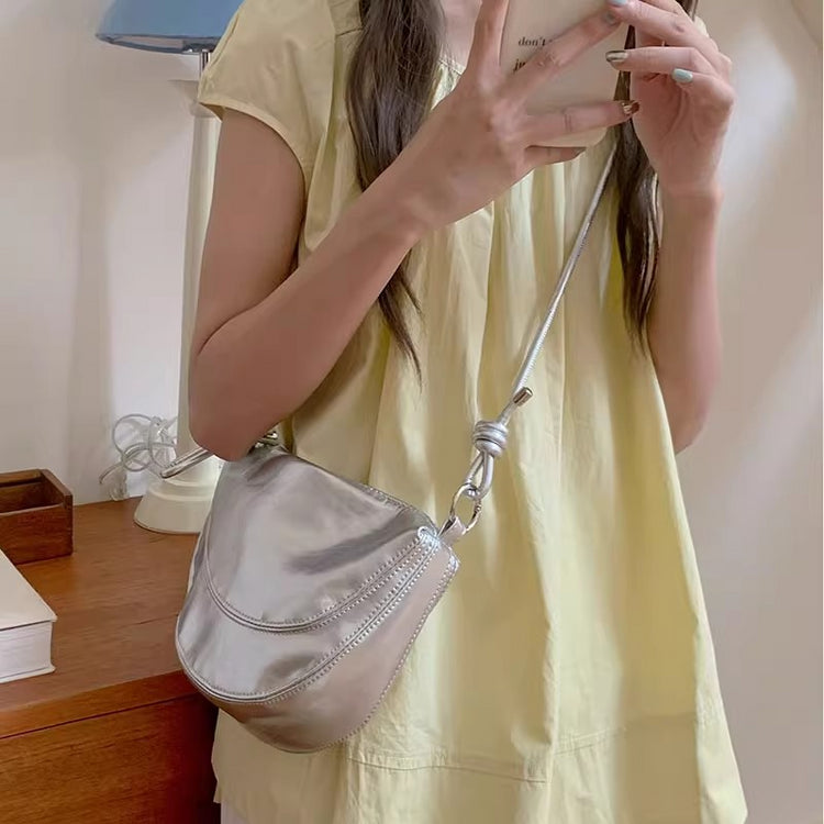 日韓流行|月牙牛角腋下包包女韓國2024新款夏天獨特百搭ins小眾單肩斜挎包「9444#」24.07-5