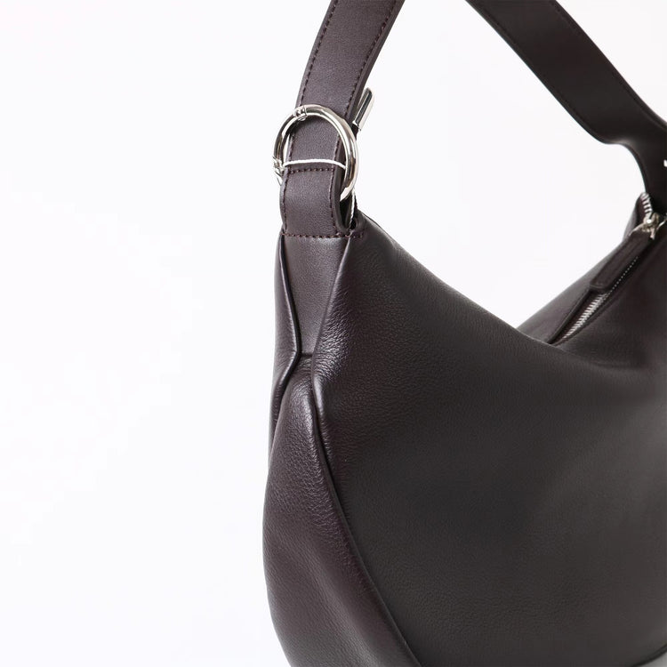 質感真皮|2025新款小眾休閒百搭頭層粒面小牛皮腋下韓版半月包柔軟牛皮斜挎「7031」25.06-3