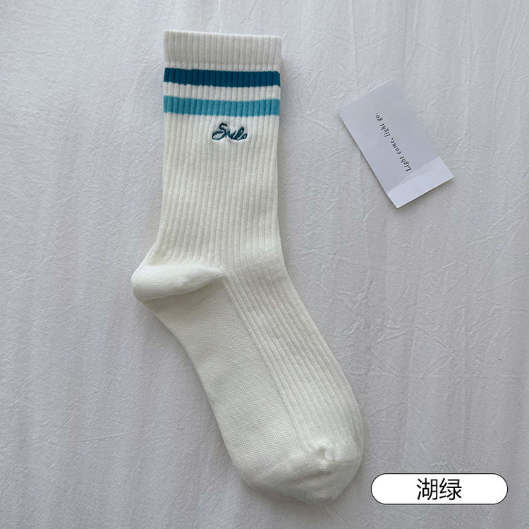 女襪|竪條紋顯瘦襪子女棉質吸汗透氣彈力中筒襪字母刺繡親膚舒適運動襪「MK5001」25.03-4