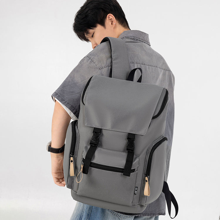 致青春|雙肩包男簡約休閒出行潮流通勤背包大容量運動戶外登山包「9760-133」25.08-4
