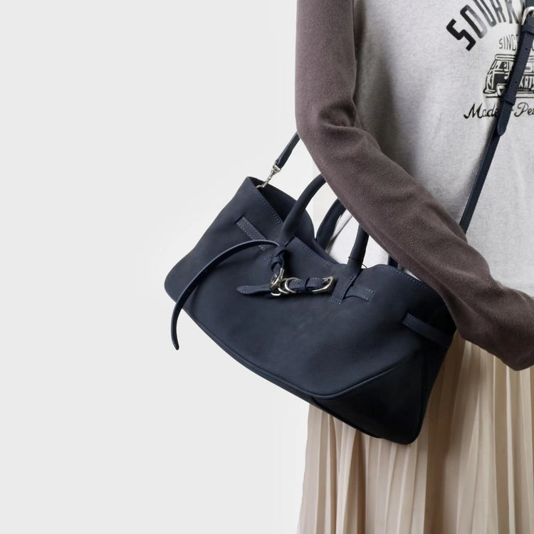 質感真皮|2025新款復古休閒麂皮包通勤百搭極簡皮帶扣設計斜背女小眾托特包「5797」25.09-4