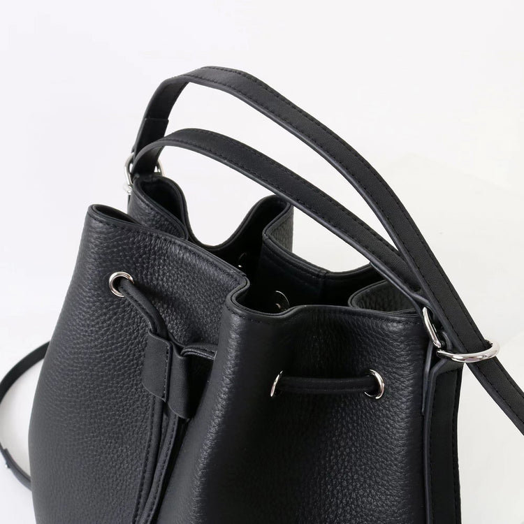 質感真皮|2025新款時尚歐美氣質頭層牛皮雙肩水桶包百搭斜挎單肩斜挎高級感「7061」25.11-1