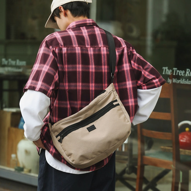 致青春|潮牌帆布包大容量單肩包男休閒時尚斜挎包工裝風簡約郵差挎包「6993-280」24.03-4