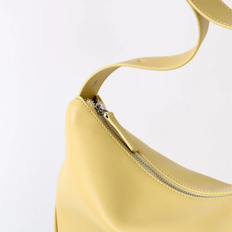 質感真皮|2025新款小眾休閒百搭頭層粒面小牛皮腋下韓版半月包柔軟牛皮斜挎「7031」25.06-3