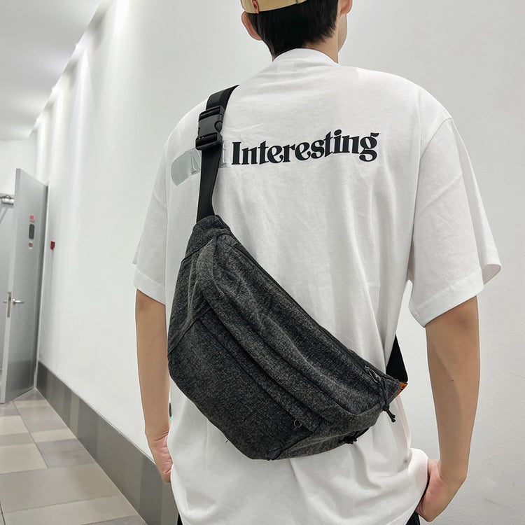 致青春|休閒胸包牛仔布斜背包韓潮酷男女運動單肩包大容量百搭腰包「1602-230」24.04-3