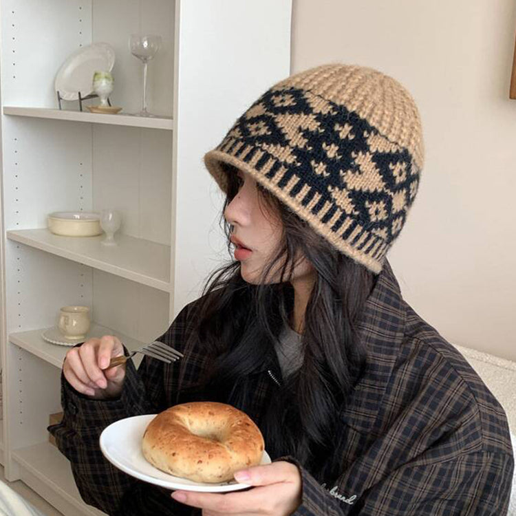 流行帽子|提花格紋針織帽女復古秋冬保暖顯臉小毛線帽撞色小眾學生護耳帽子「C4856」24.11-4