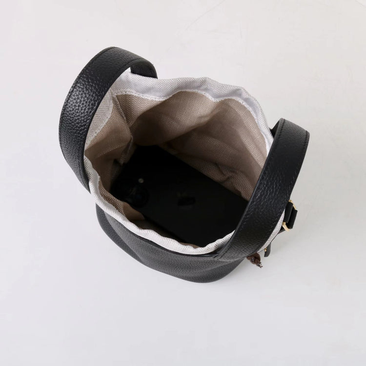 質感真皮|2025年新款時尚軟牛皮水桶包togo頭層牛皮h家菜籃子百搭通勤手提包「80900」25.04-4