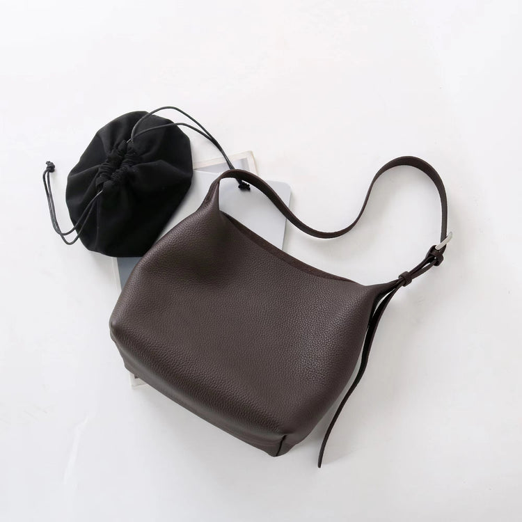 質感真皮|2025新頭層軟牛皮時尚百搭單肩斜背包高級感腋下包女包軟皮牛皮包「8315」25.09-4