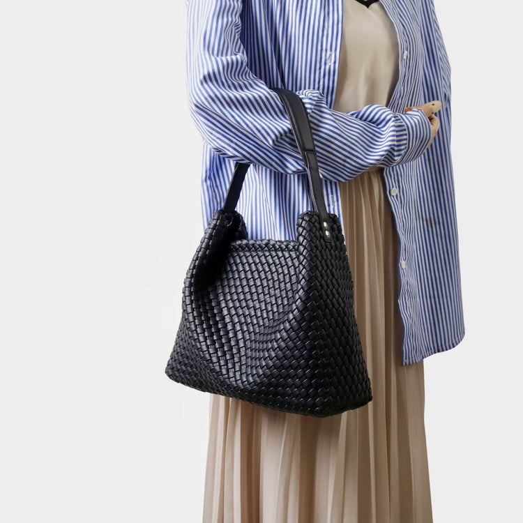 質感真皮|2025新款編織托特包女新款小眾設計高級感通勤大容量單肩腋下包包「7030」25.06-3