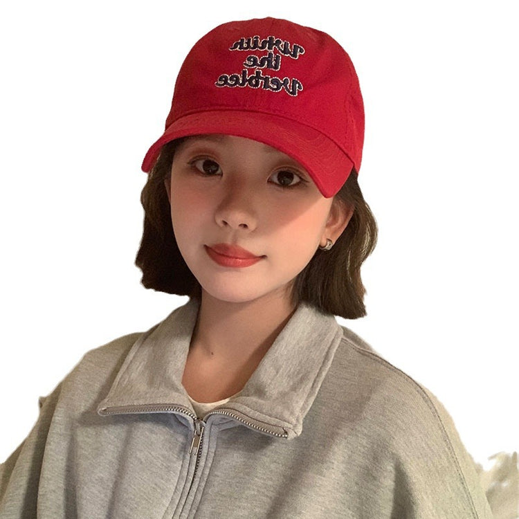 流行帽子|新款春秋季彎檐情侶大頭圍顯臉小百搭字母棒球帽百搭軟頂遮陽帽女「C3582」24.01-2