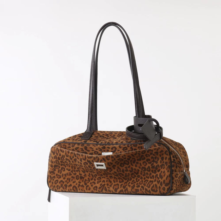 質感真皮|2025新款百搭輕奢磨砂牛皮波士頓大包單肩托特枕頭通勤保齡球包「X3989D3988」25.09-3