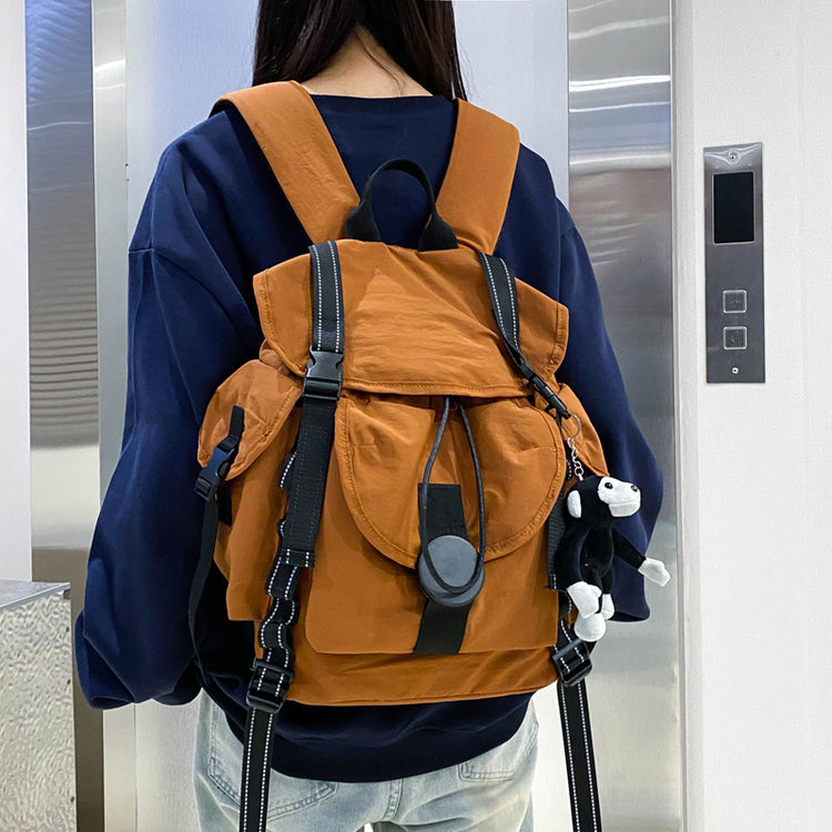 致青春|戶外大容量輕便雙肩包男女通用抽繩翻蓋背包休閒旅行登山健行背包「643-138」24.12-4