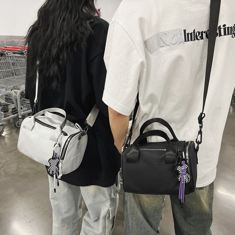 致青春|包包女包時尚牛津布小方包情侶休閒港風大容量單肩斜挎包「151-119」24.04-5