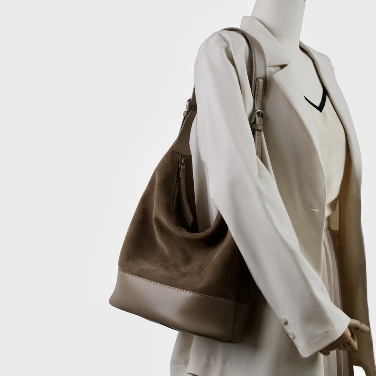 質感真皮|2025年新美拉德高級感輕奢高質感磨砂牛皮大容量水桶包時尚「6173」25.09-2