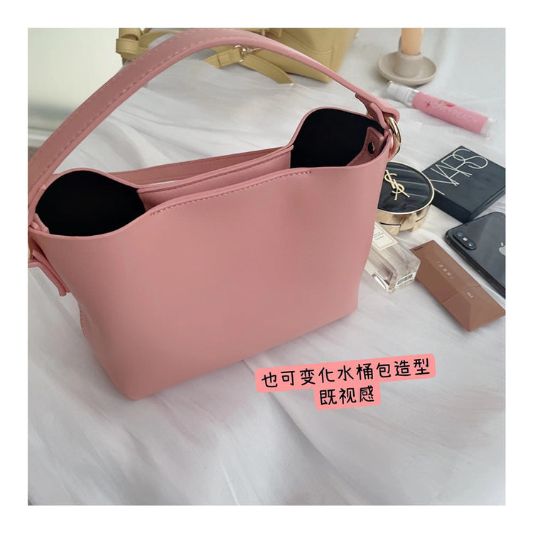 日韓流行|小眾自製夏新品草莓粉斜挎水桶包迷你手提包韓氣質高級感單肩小包「9399#」24.06-1