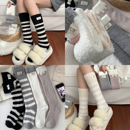 女襪|珊瑚絨小腿襪子女高筒保暖加絨加厚長筒襪秋冬睡眠毛絨絨地板襪「D25864」25.11-4