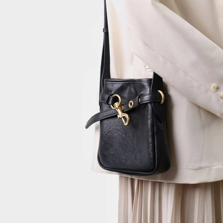 質感真皮|2025新款迷你鎖扣頭層牛皮手機包一字帶小方包高品質百搭單肩斜包「6601」25.09-5