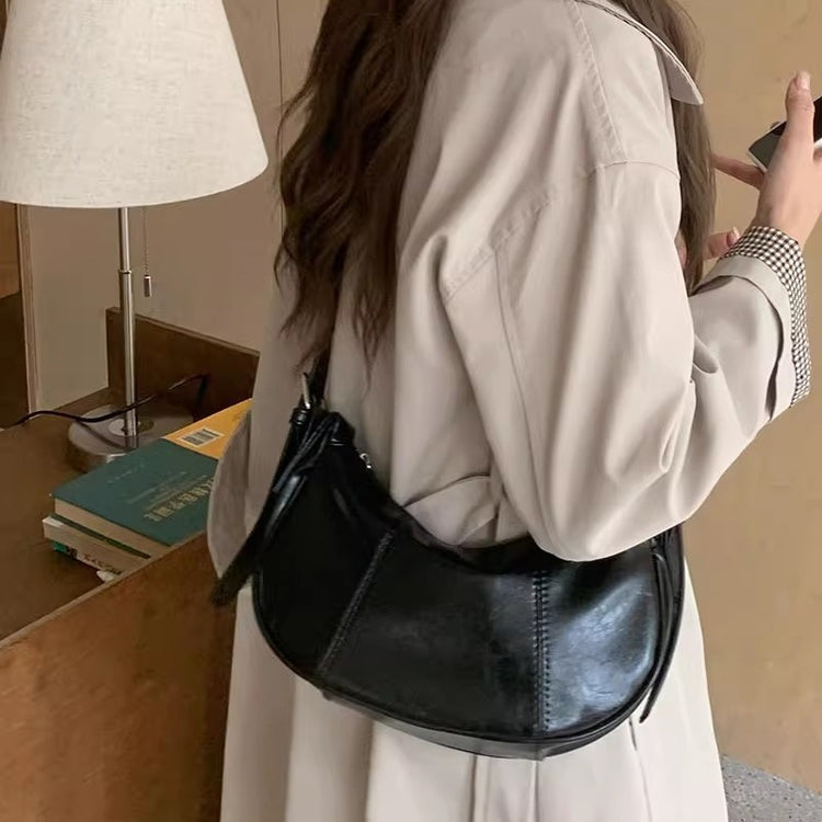 日韓流行|韓國小眾設計單肩腋下包女2024秋冬新款高級感手提包包銀色斜背包「9462#」24.09-2