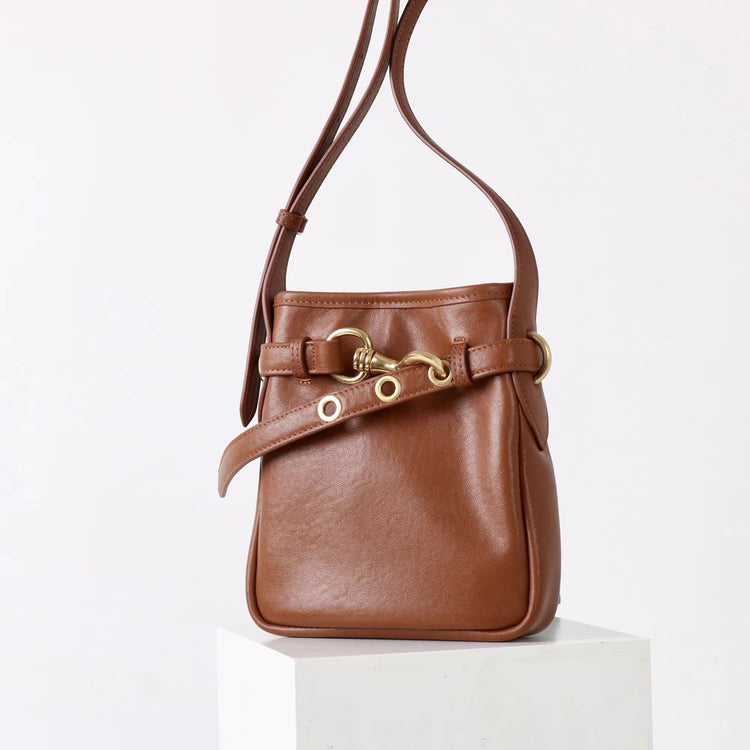 質感真皮|2025新款迷你鎖扣頭層牛皮手機包一字帶小方包高品質百搭單肩斜包「6601」25.09-5