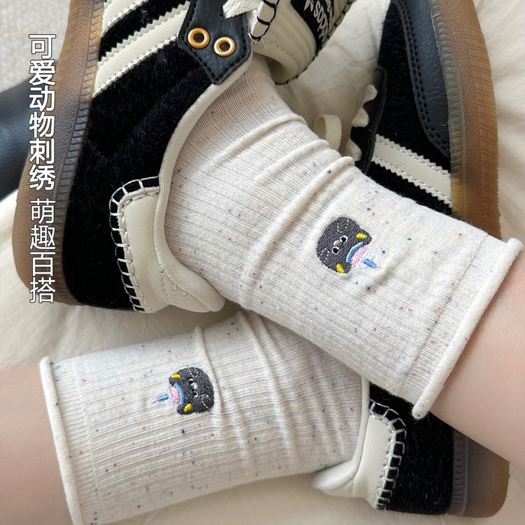 女襪|點子紗襪子女棉質吸汗透氣防臭堆堆襪彈力無骨卷邊卡通刺繡中筒襪「M24173」25.09-5