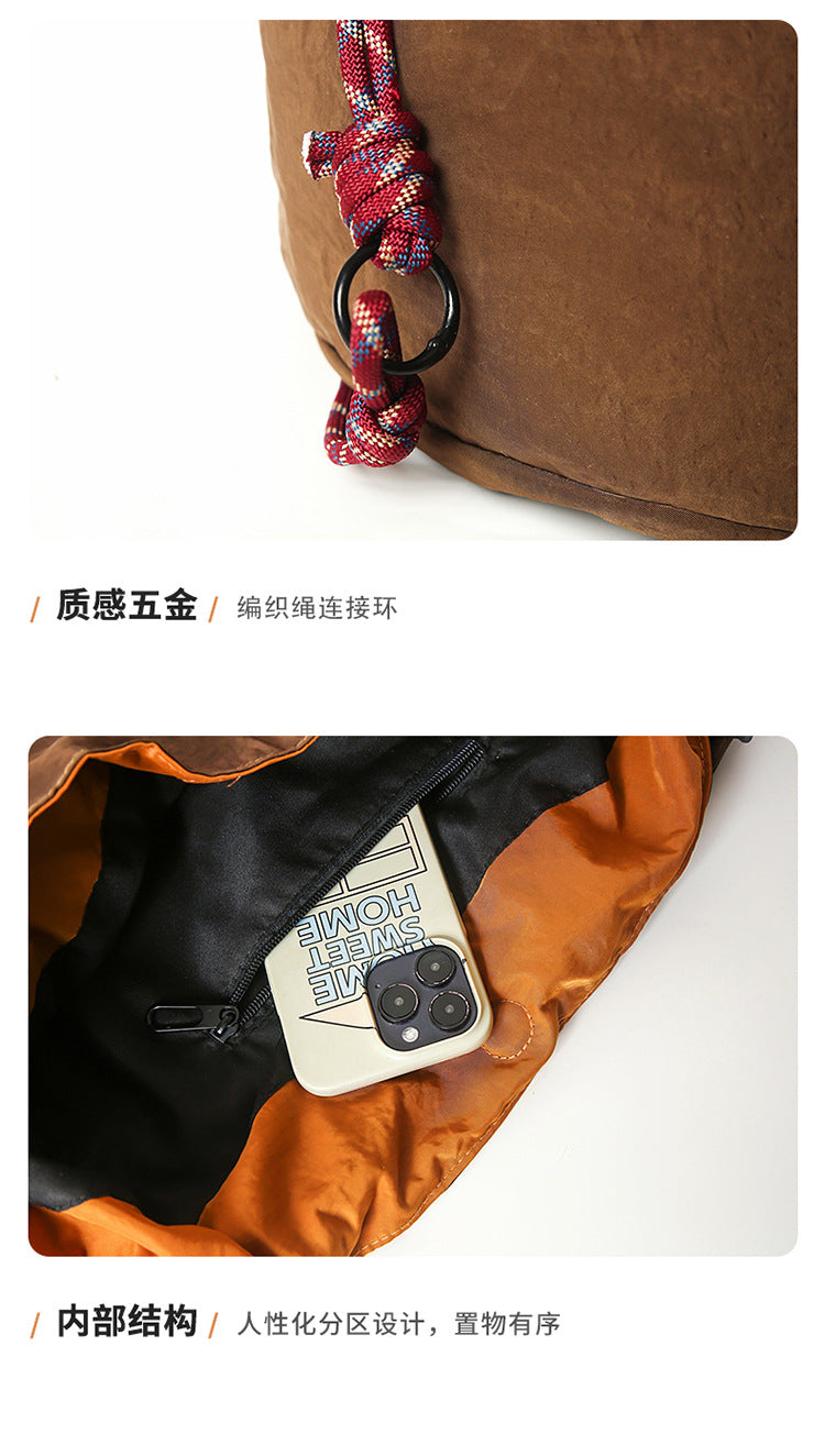 致青春|防潑水撞色休閒拼接慵懶風布包包簡約抽繩刺繡字母單肩斜挎包「9025-131」25.09-3