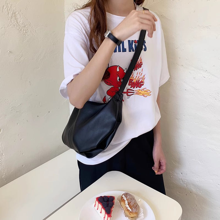 日韓流行|高級質感軟皮包包女2024新款潮時尚百搭斜挎包小眾女士單肩餃子包「9310#」24.03-2