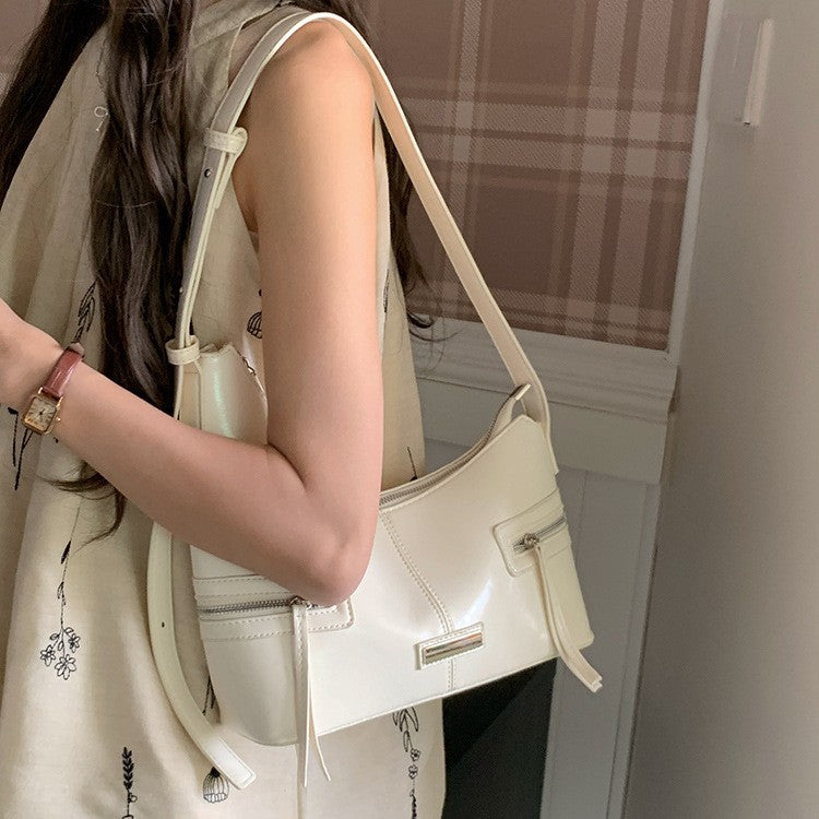 日韓流行|韓國小眾辣妹風Y2K潮酷單肩包腋下餃子包高級感黑色百搭新月包女「F9012」25.07-4