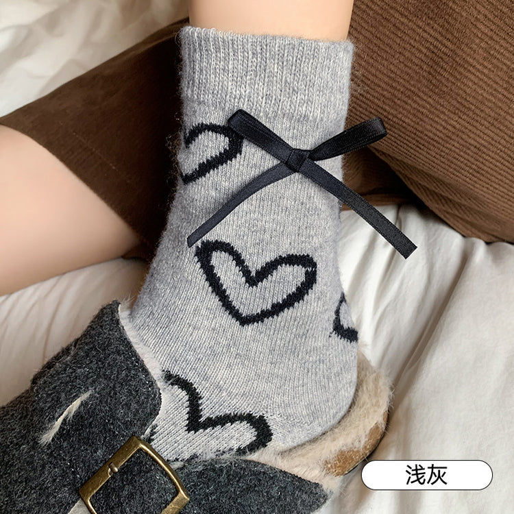 女襪|蝴蝶結羊毛襪子女襪秋冬季加絨加厚保暖中筒ins潮親膚舒適睡眠襪「MZ24142」24.11-1