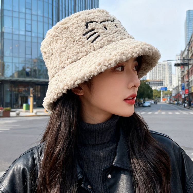 流行帽子|韓國東大門冬季新款帽子女羊羔毛小貓刺繡漁夫帽顯臉小保暖水桶帽「C5767」25.11-1