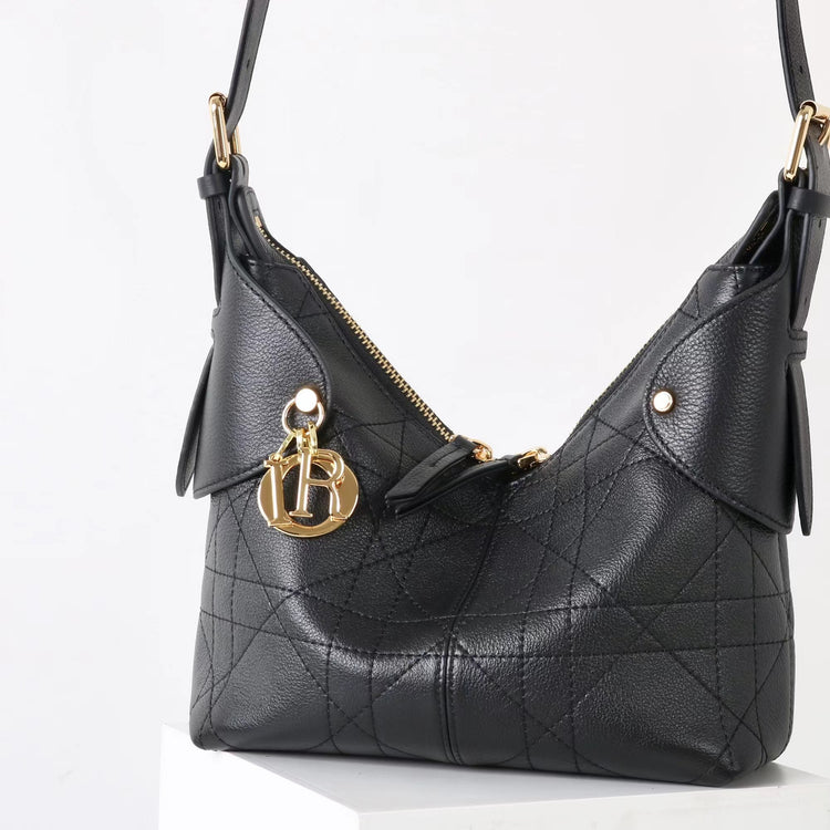 質感真皮|2025新褶皺羊皮藤格紋手提包時尚休閒優雅單肩腋下通勤高級感包「X3820D3819」25.10-1