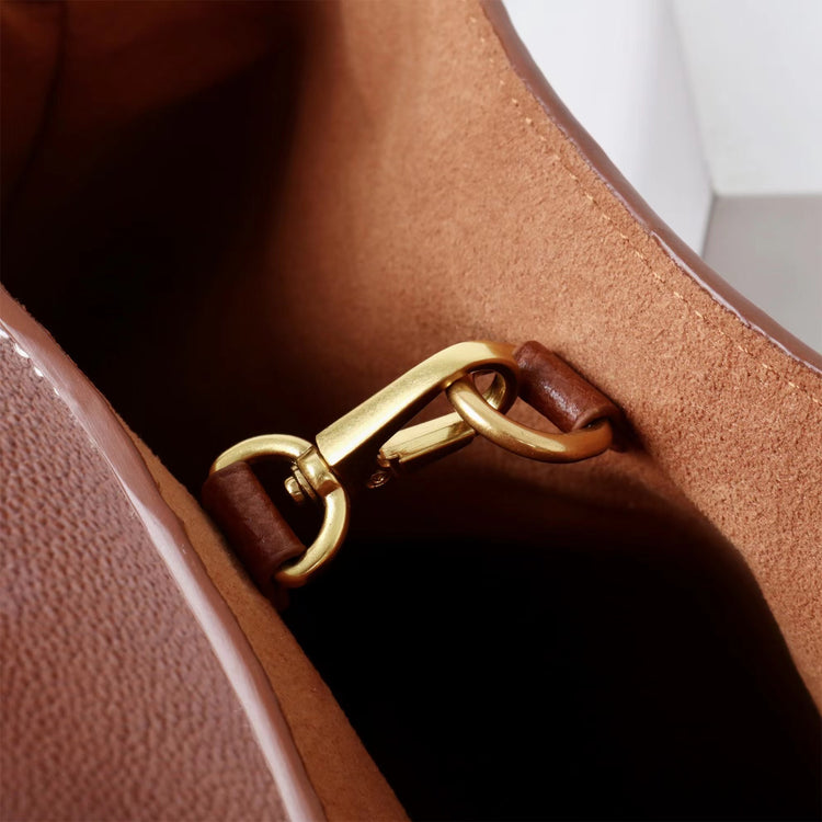 質感真皮|新款福寶頭層牛皮鎖扣hobo水桶包單肩斜背包真皮女包腋下包包「TG2503-3」25.03-3