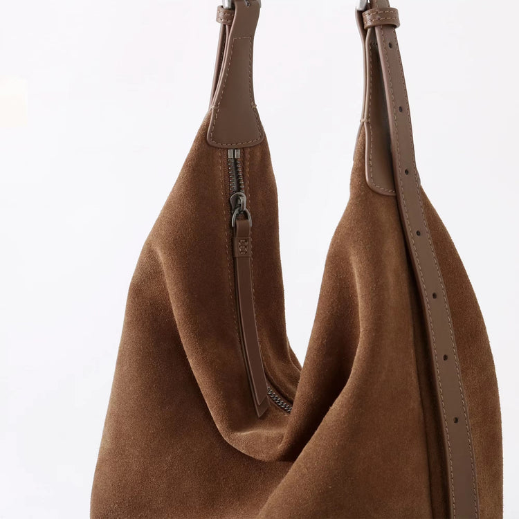 質感真皮|2025年新美拉德高級感輕奢高質感磨砂牛皮大容量水桶包時尚「6173」25.09-2