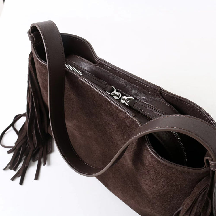 質感真皮|2025全新流蘇磨砂真皮斜背包度假風大容量百搭休閒托特包輕奢「7053」25.09-2