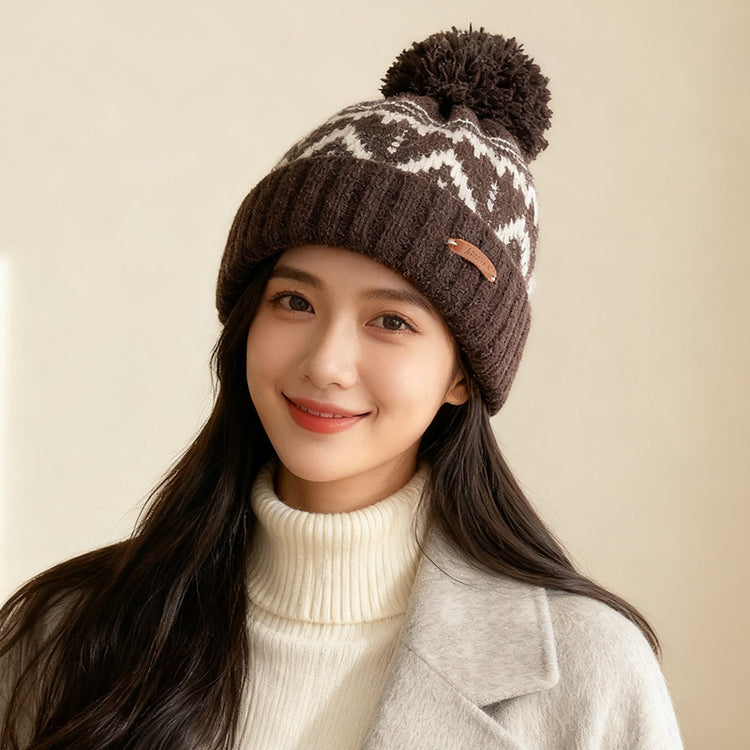 流行帽子|費爾島風針織帽子女秋冬保暖護耳毛線帽百搭大頭圍顯臉小套頭冷帽「C5828」25.11-3