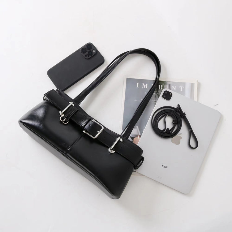 質感真皮|2025新款百搭女輕奢法式高級感機車包法棍包保齡球女單肩腋下包「6147」25.06-4