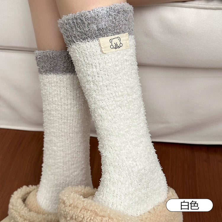 女襪|珊瑚絨小腿襪子女高筒保暖加絨加厚長筒襪秋冬睡眠毛絨絨地板襪「D25864」25.11-4