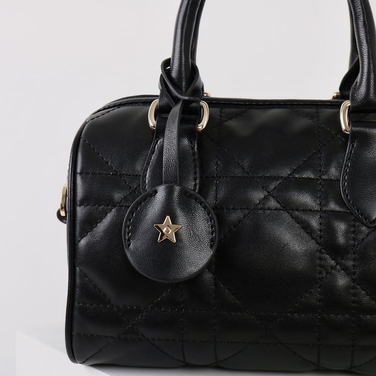 質感真皮|2025新款高級感羊皮時尚百搭枕頭包波士頓保齡球包手提斜挎女包包「8152」25.05-1