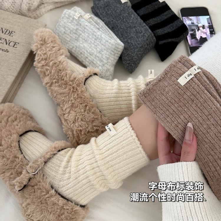 女襪|襪子女冬季加厚保暖蓄熱鎖溫羊毛襪韓系ins布標彈力中筒襪「AM25119」25.11-3