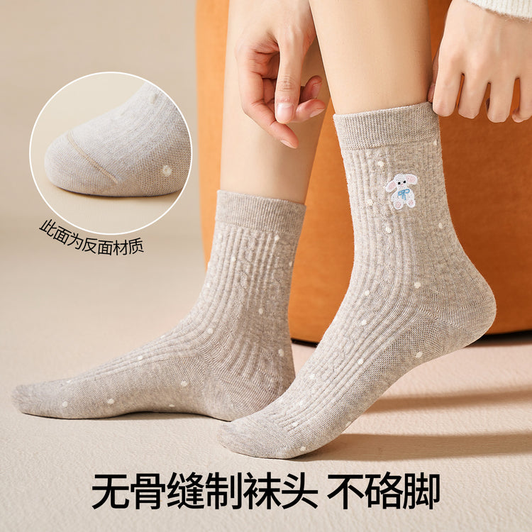 女襪|襪子女士秋冬棉質刺繡可愛小熊堆堆襪彈力無骨吸汗透氣中筒襪「ZX25517」25.10-4