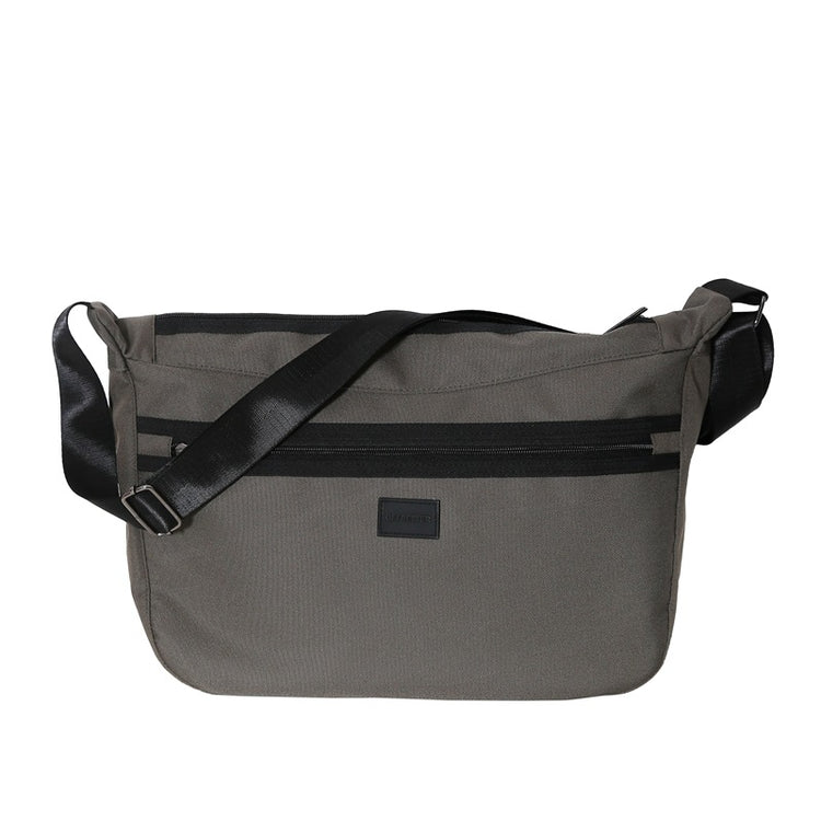 致青春|潮牌帆布包大容量單肩包男休閒時尚斜挎包工裝風簡約郵差挎包「6993-280」24.03-4