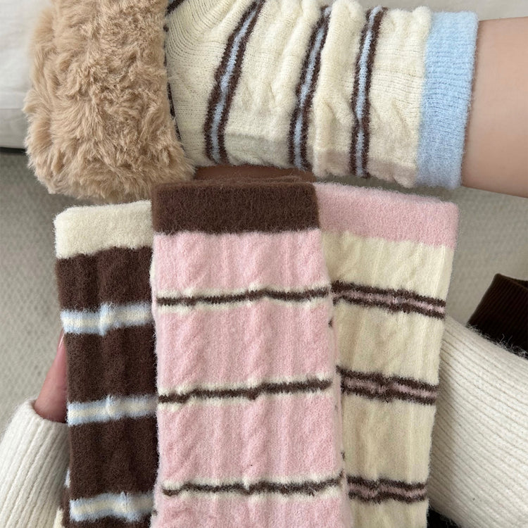 女襪|撞色條紋襪子秋冬季ins韓版加絨加厚堆堆襪蓄熱鎖溫毛絨中筒襪「H5767」25.11-2